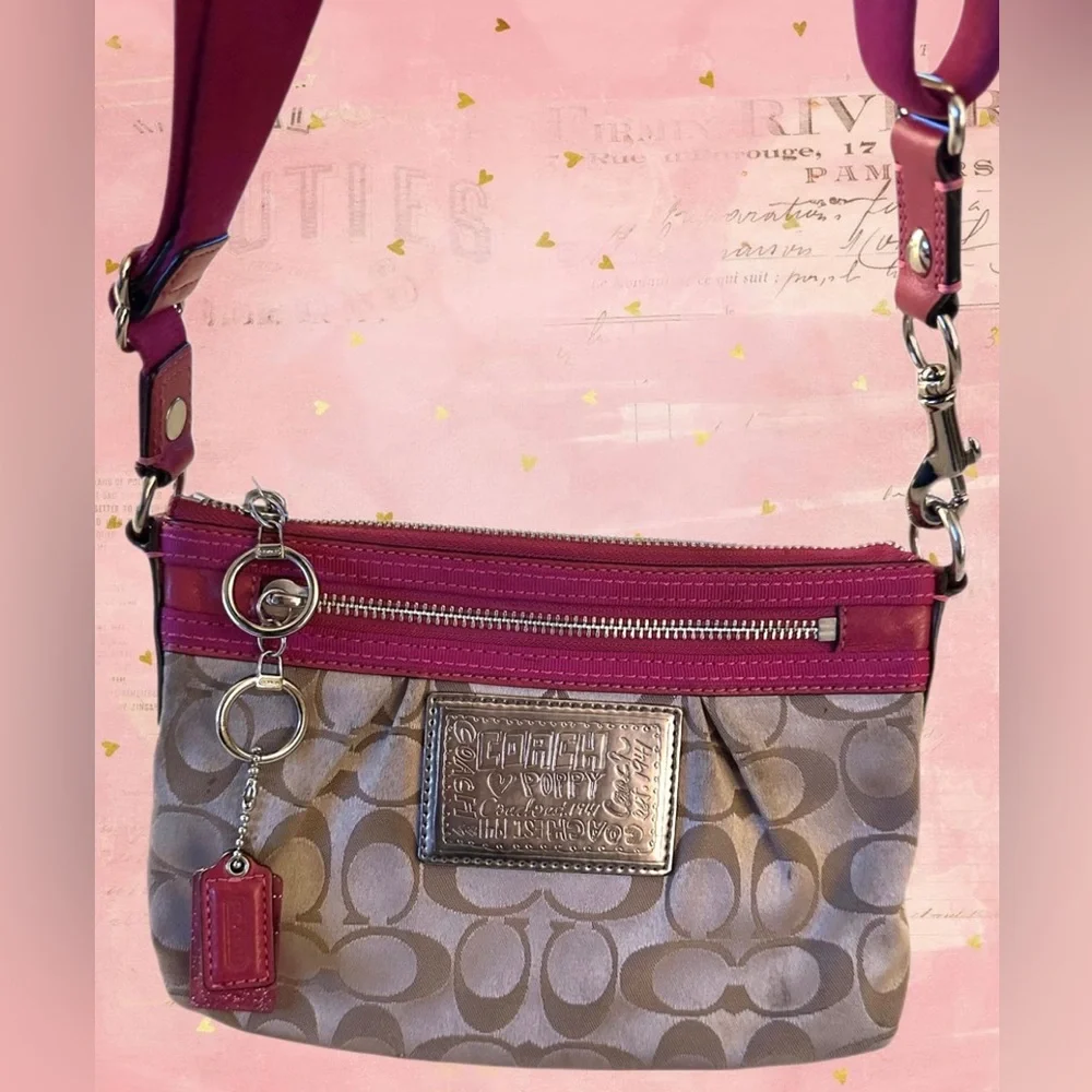 Coach Poppy Signature C Crossbody in Tan with Fuchsia- RARE Y2K Vintage
